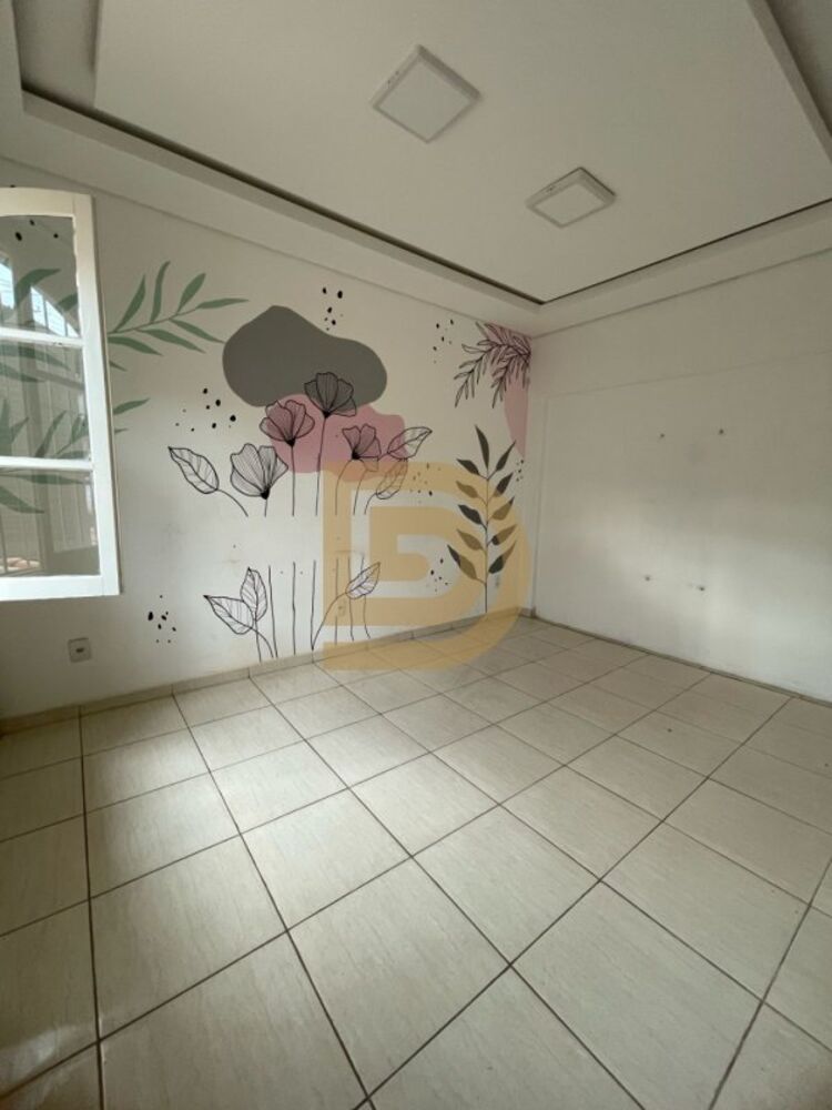 Loja-Salão para alugar com 4 quartos, 112m² - Foto 4