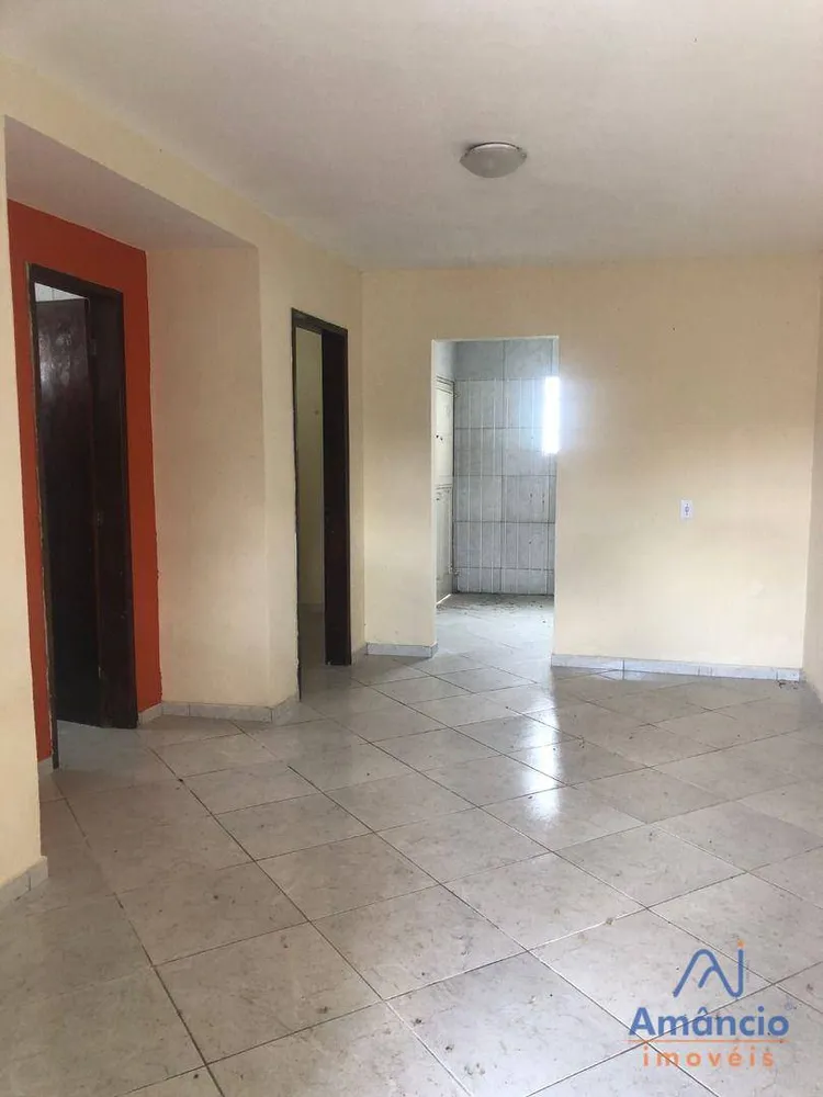Casa, 2 quartos, 70 m² - Foto 3