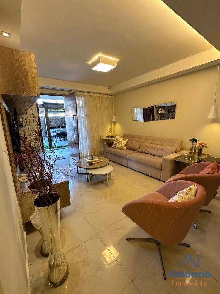 Casa, 3 quartos, 210 m² - Foto 4
