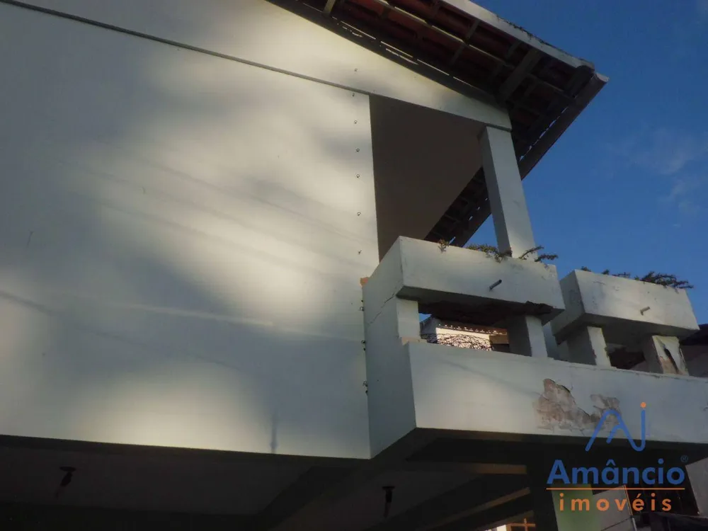 Casa, 4 quartos, 311 m² - Foto 2