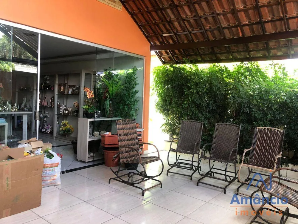 Casa, 3 quartos, 290 m² - Foto 2
