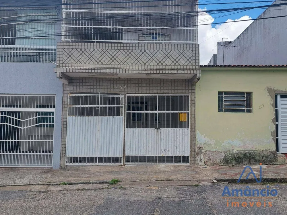 Casa, 5 quartos, 112 m² - Foto 1