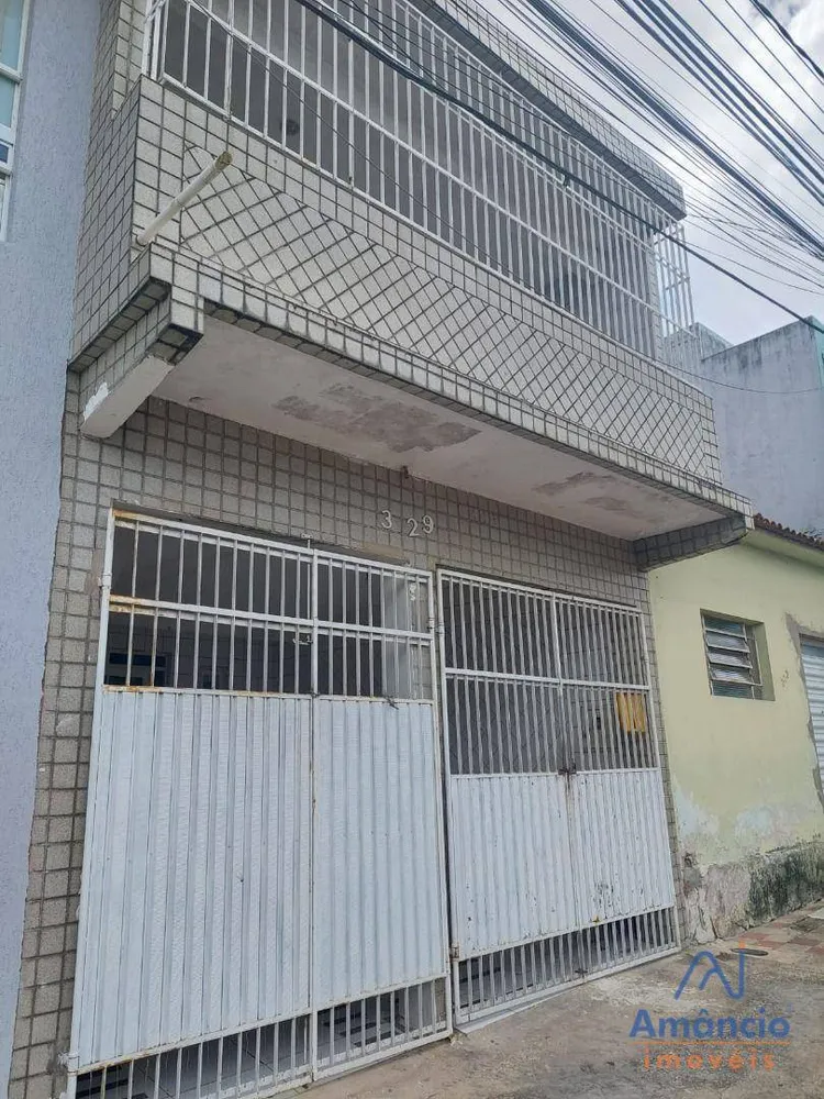 Casa, 5 quartos, 112 m² - Foto 2