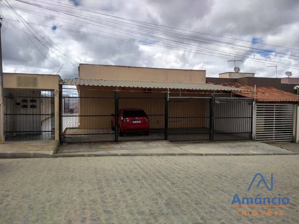 Casa, 2 quartos, 53 m² - Foto 1