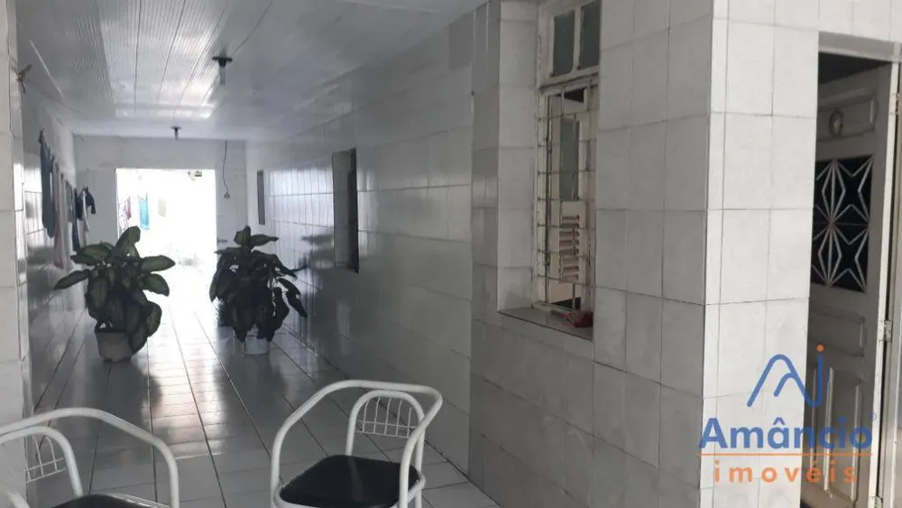 Casa, 5 quartos, 235 m² - Foto 3