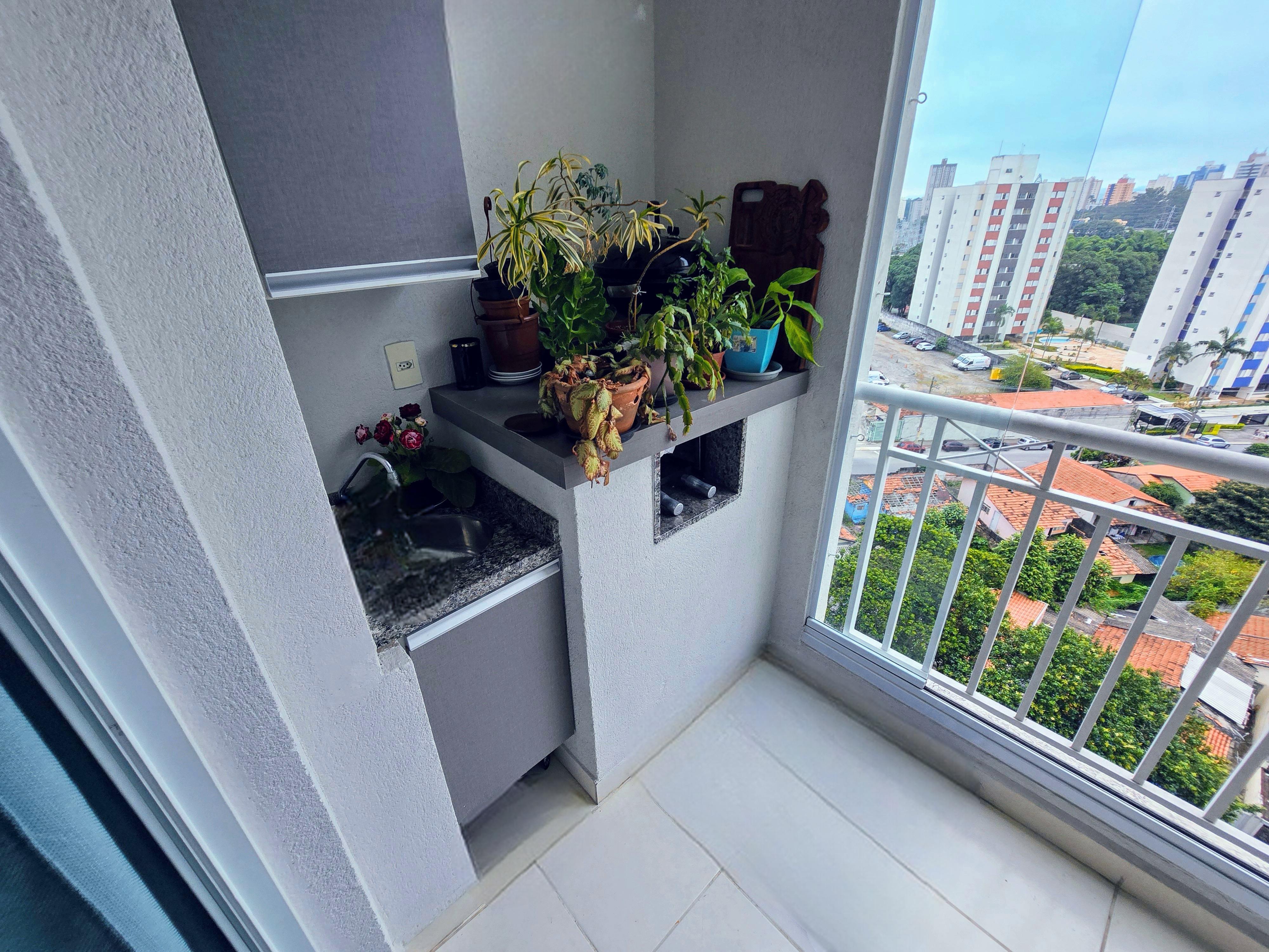 Apartamento à venda com 3 quartos, 91m² - Foto 2