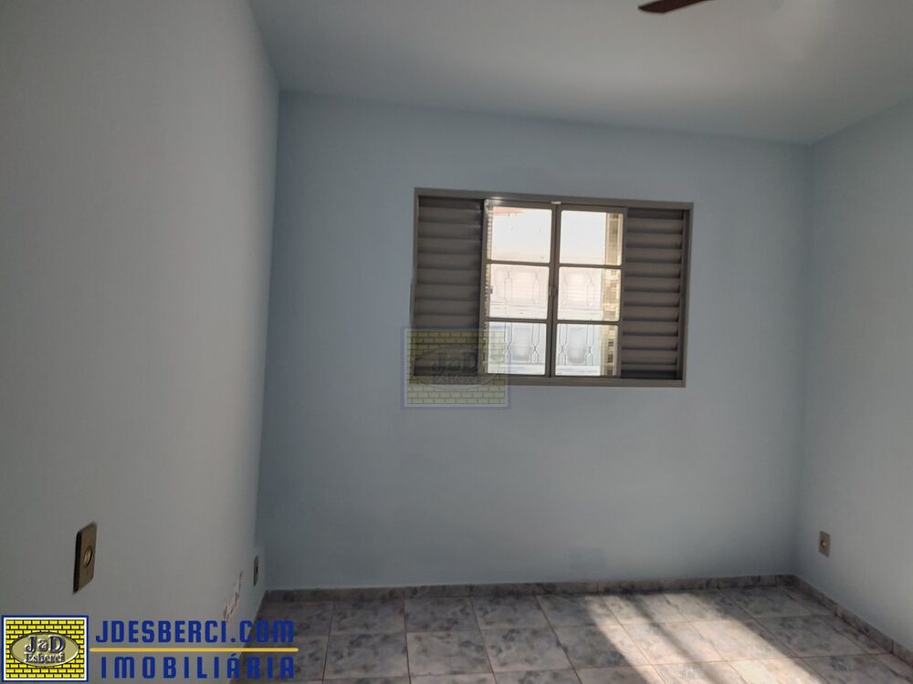 Casa à venda com 3 quartos, 211m² - Foto 10