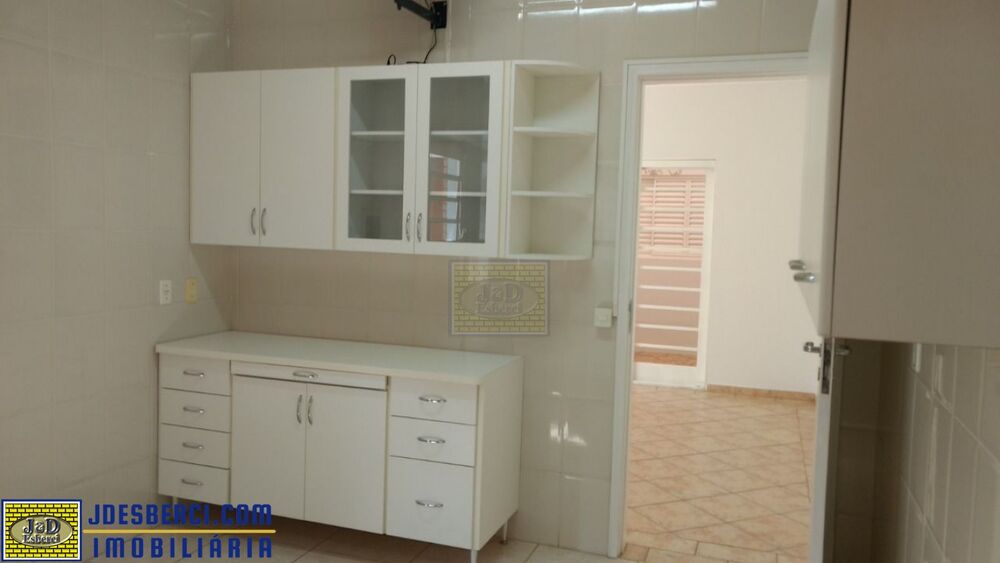 Casa, 3 quartos, 140 m² - Foto 2