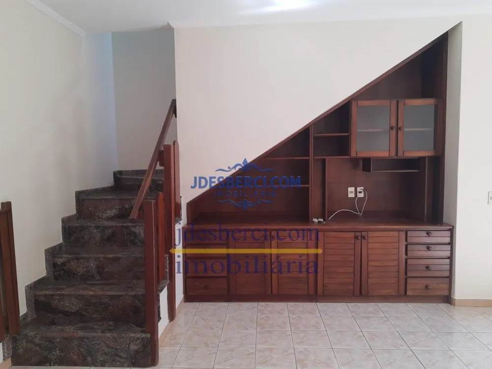 Casa, 3 quartos, 178 m² - Foto 4