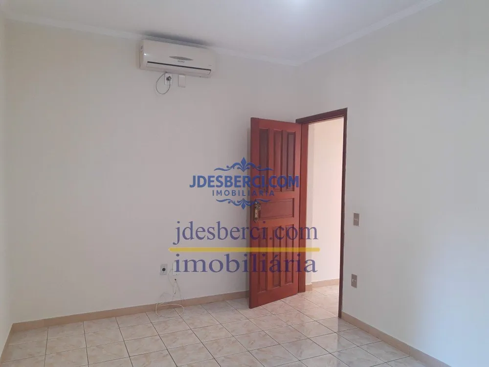 Casa, 3 quartos, 178 m² - Foto 2