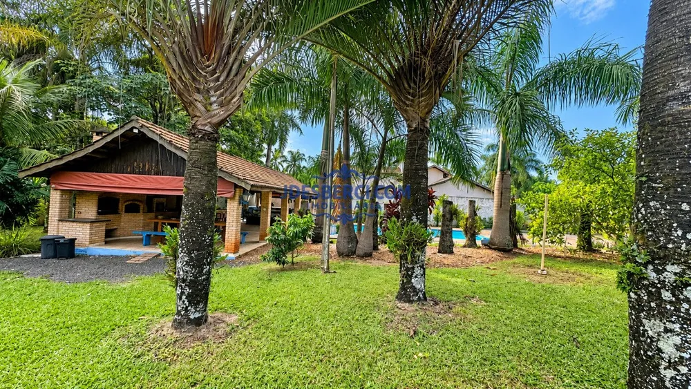 Chácara, 3 quartos, 4150 m² - Foto 1