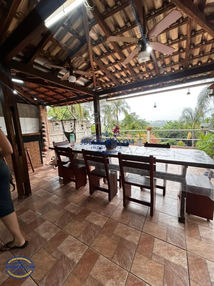 Chácara, 3 quartos, 1624 m² - Foto 9