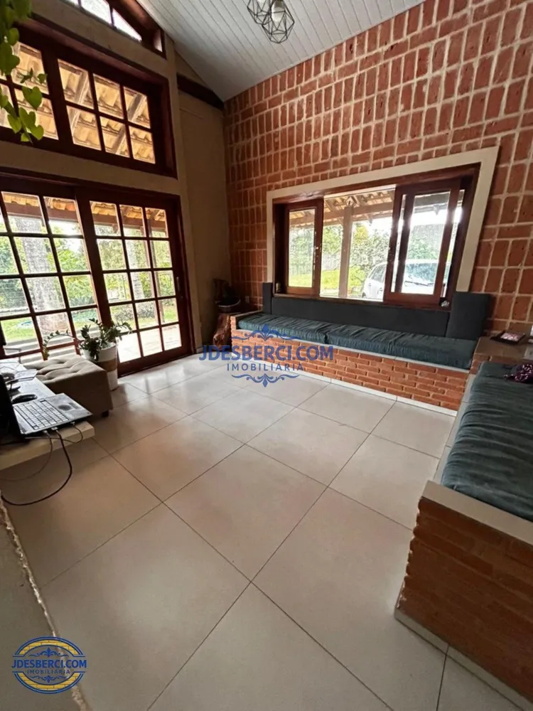 Chácara, 3 quartos, 1624 m² - Foto 7