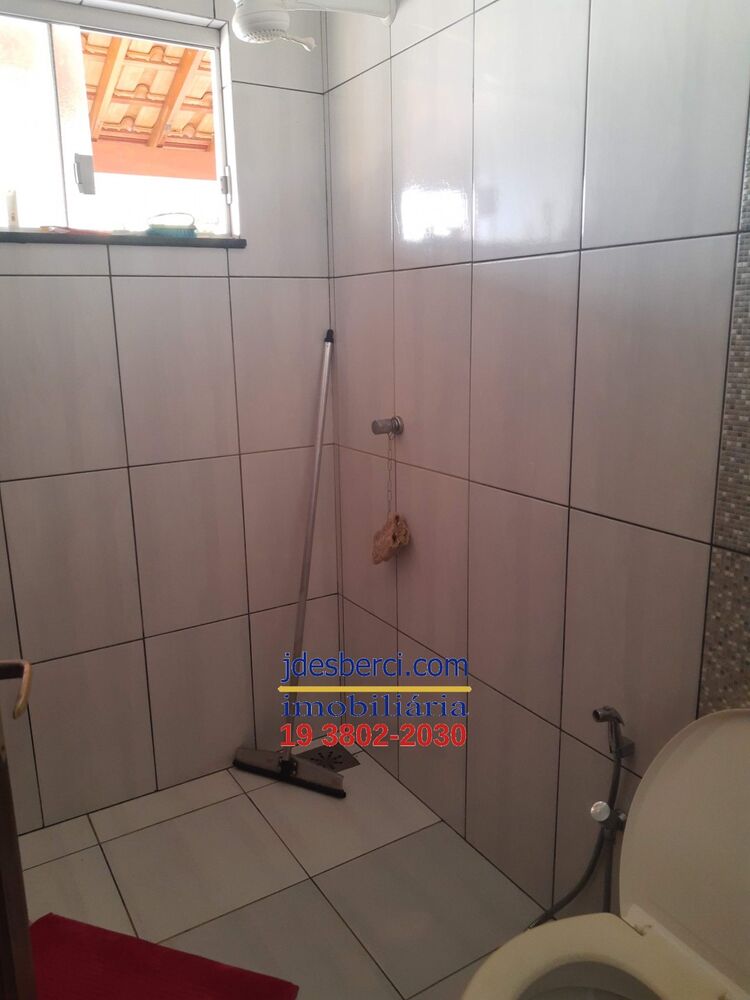 Chácara à venda com 2 quartos, 181m² - Foto 8