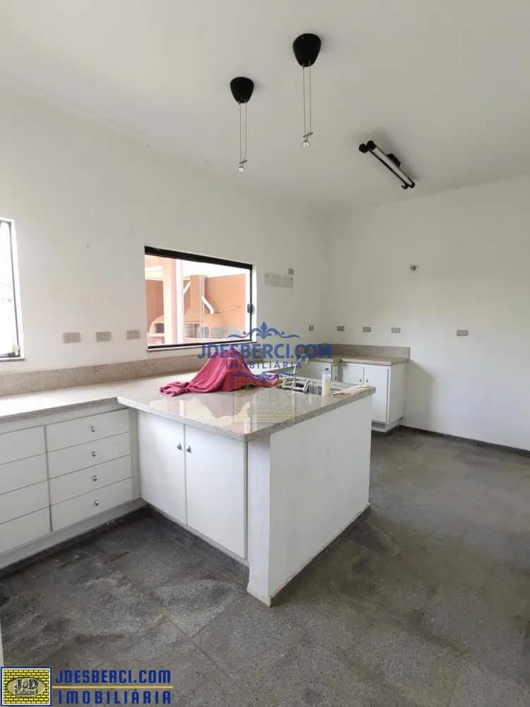 Casa, 3 quartos, 190 m² - Foto 2