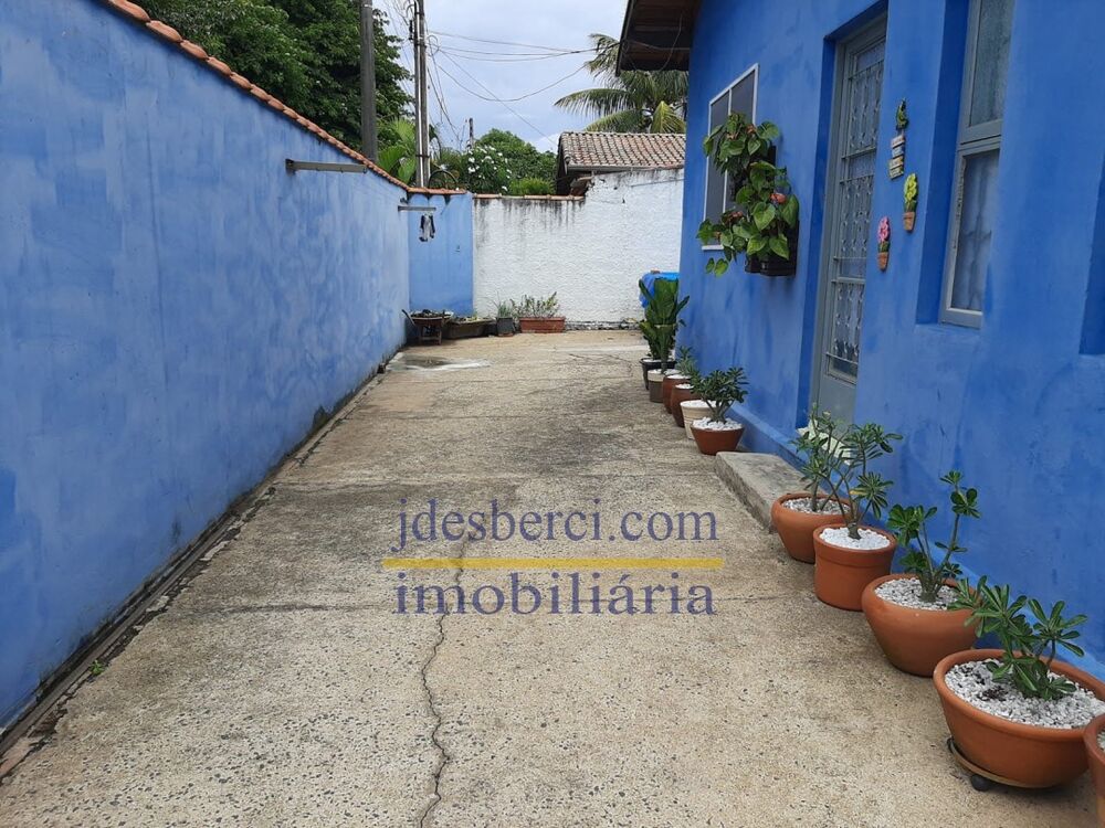 Casa à venda com 3 quartos, 141m² - Foto 3