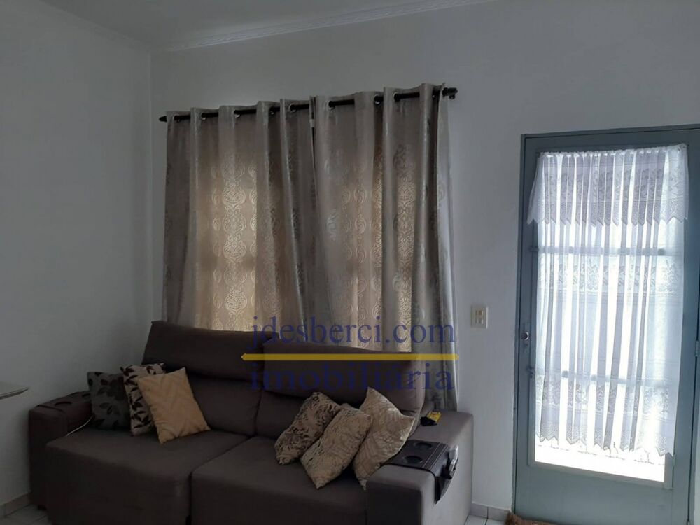 Casa à venda com 3 quartos, 141m² - Foto 7