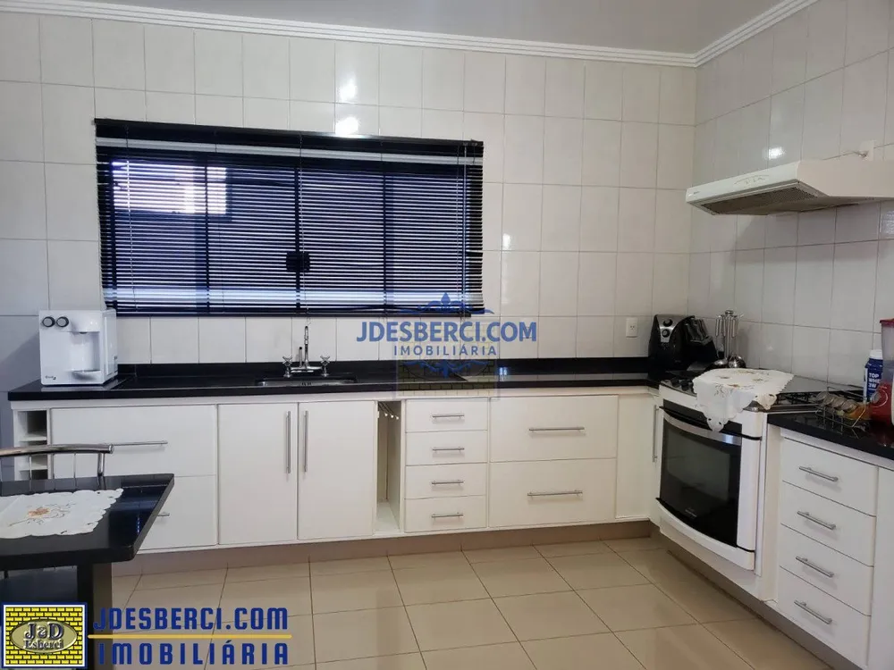 Casa, 3 quartos, 365 m² - Foto 9