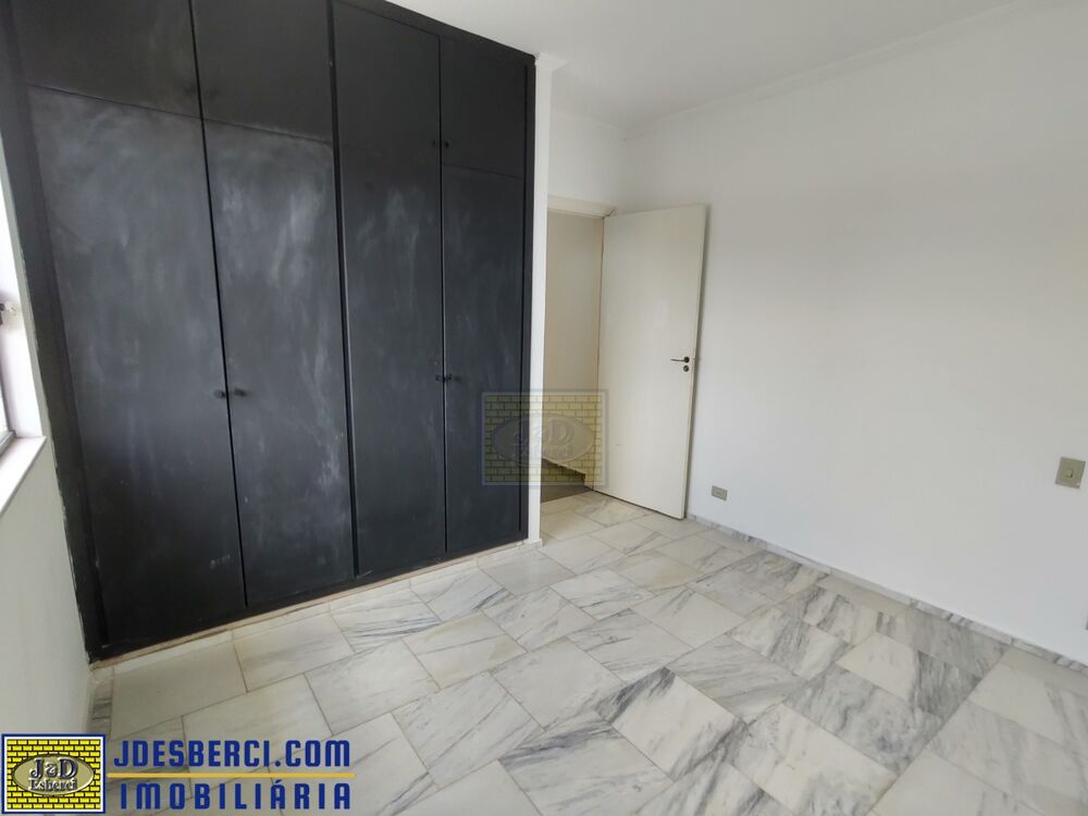 Casa à venda com 3 quartos, 190m² - Foto 14