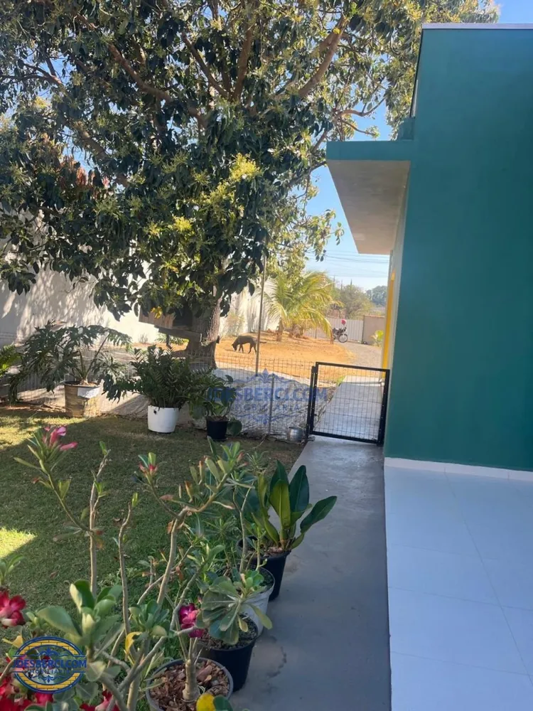 Chácara, 3 quartos, 1001 m² - Foto 9