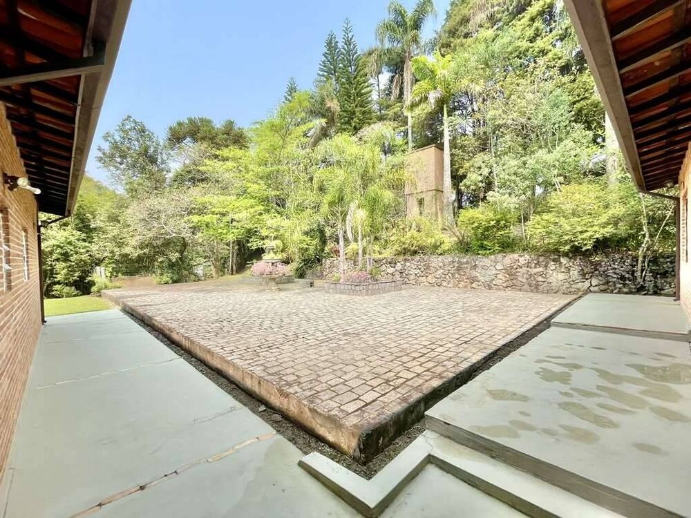 Casa de Condomínio à venda com 4 quartos, 398m² - Foto 12