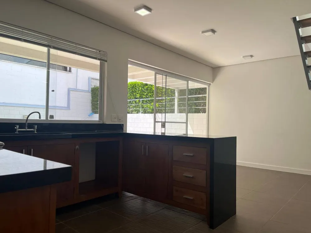 Casa, 3 quartos, 171 m² - Foto 5