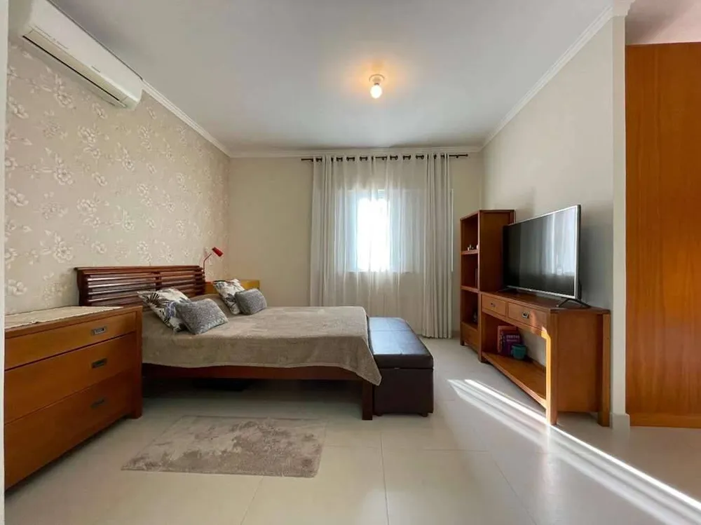 Casa, 3 quartos, 300 m² - Foto 7