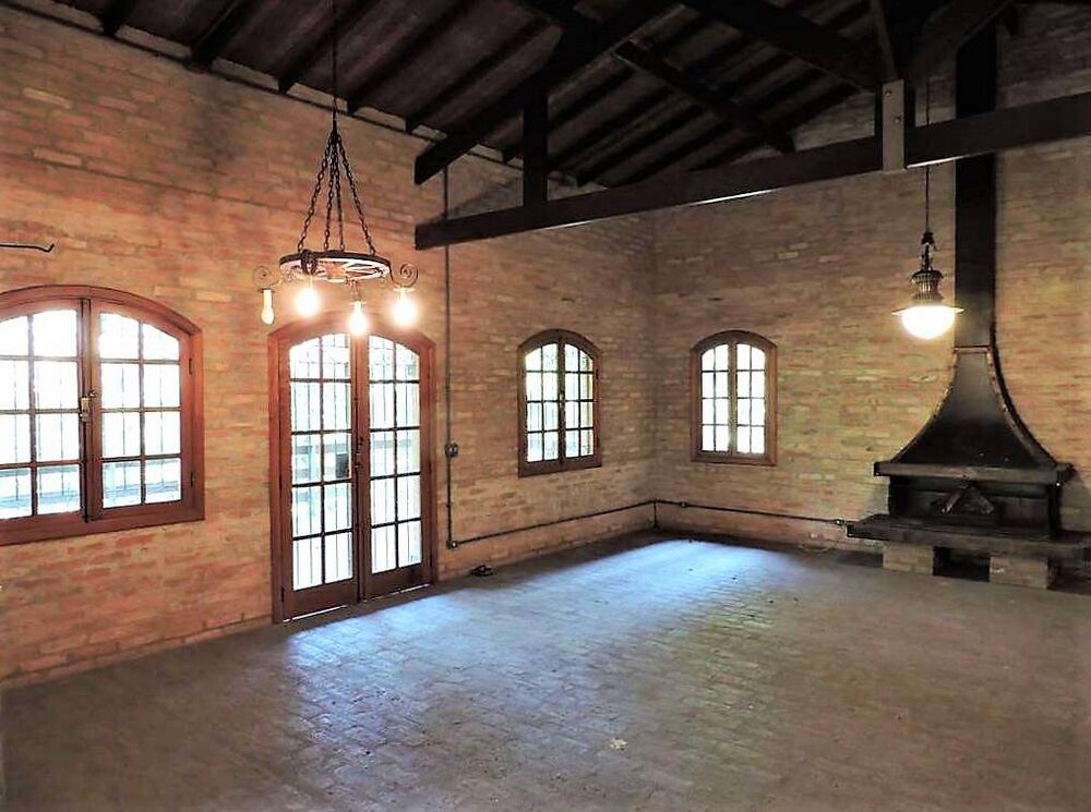 Casa de Condomínio à venda com 3 quartos, 372m² - Foto 4