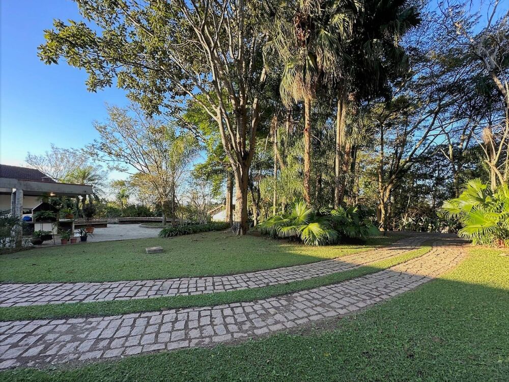 Casa à venda com 3 quartos, 434m² - Foto 4