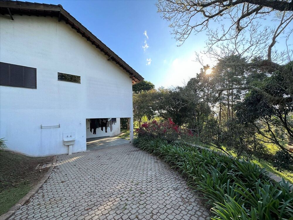 Casa à venda com 3 quartos, 434m² - Foto 10