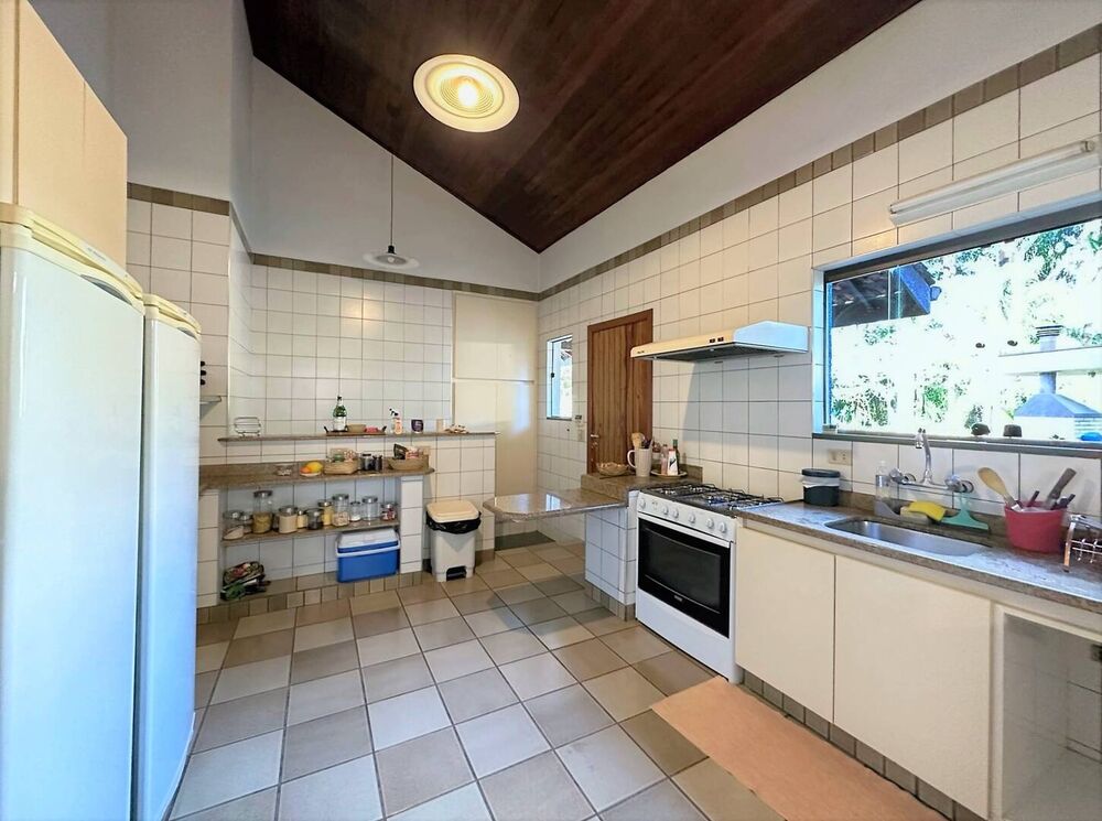 Casa à venda com 3 quartos, 434m² - Foto 8