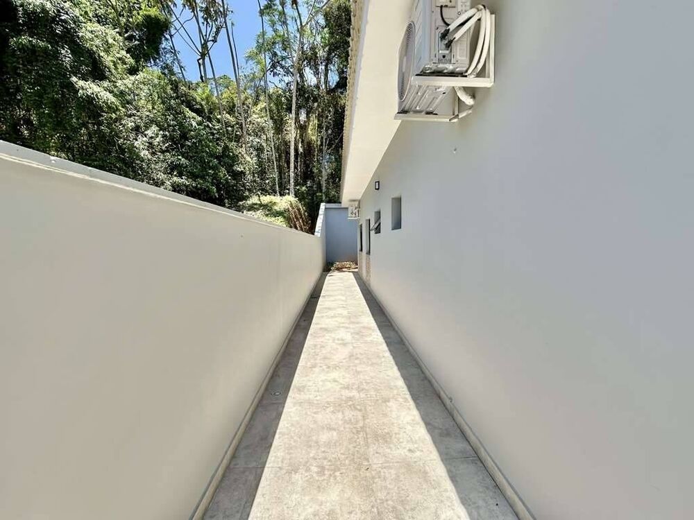 Casa de Condomínio à venda com 3 quartos, 321m² - Foto 12