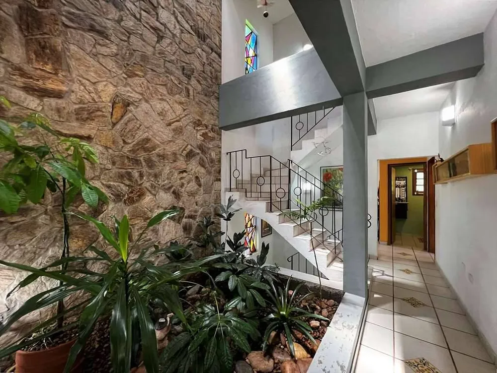 Casa, 5 quartos, 551 m² - Foto 1