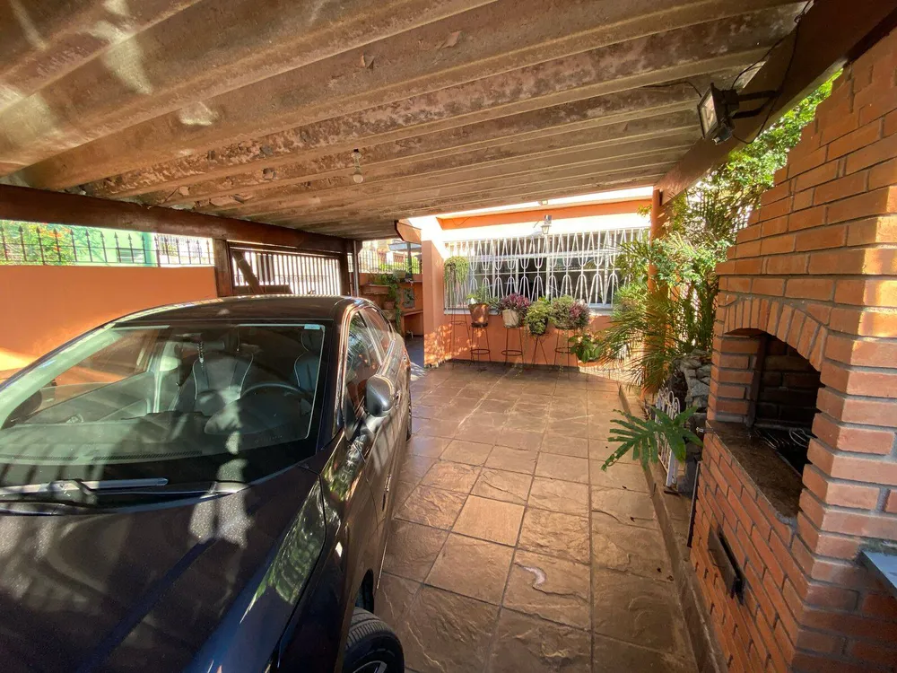 Casa, 4 quartos, 220 m² - Foto 2