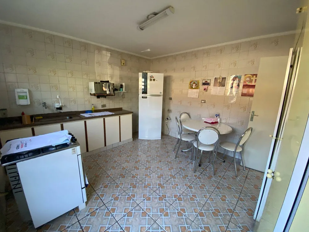 Casa, 4 quartos, 220 m² - Foto 9