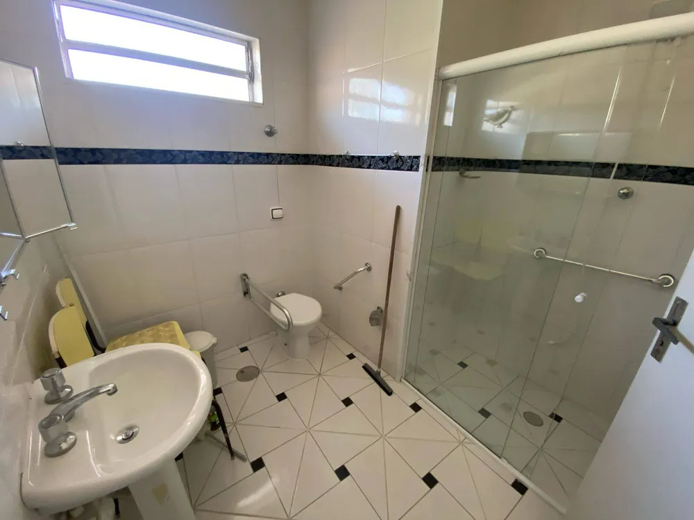 Casa, 4 quartos, 220 m² - Foto 12