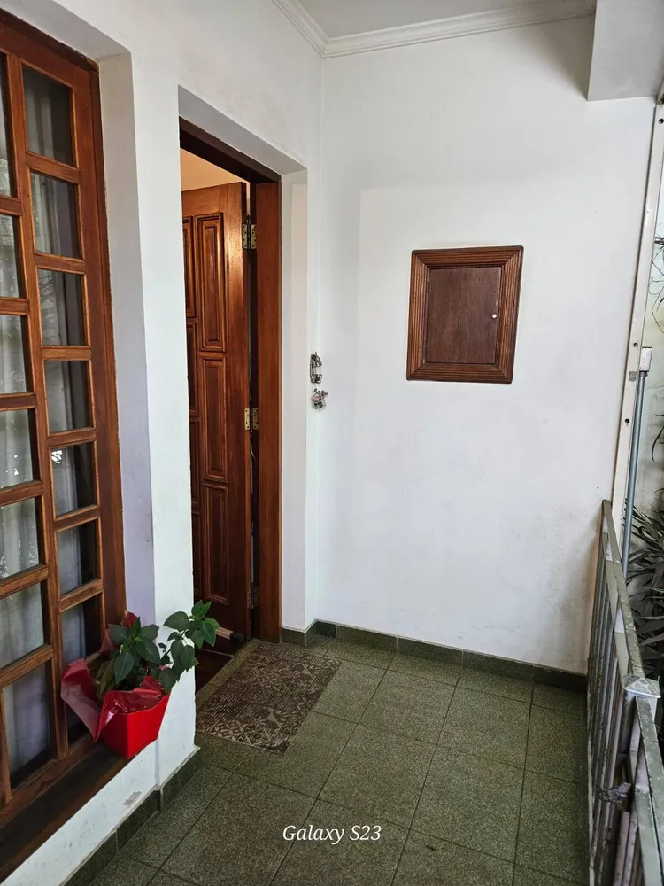 Casa, 4 quartos, 229 m² - Foto 1