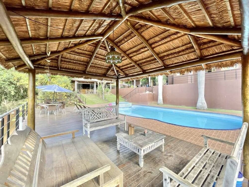 Casa à venda e aluguel com 5 quartos, 890m² - Foto 9