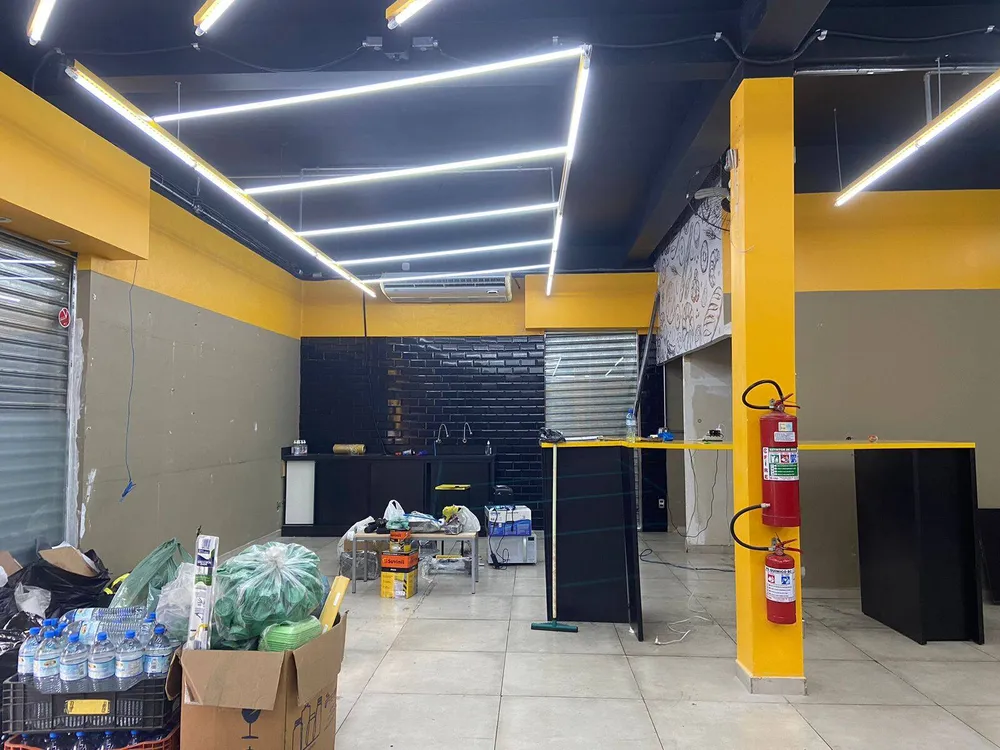 Depósito-Galpão, 328 m² - Foto 1