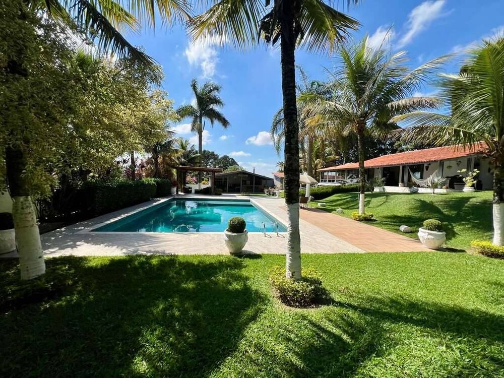 Casa de Condomínio à venda com 6 quartos, 619m² - Foto 1