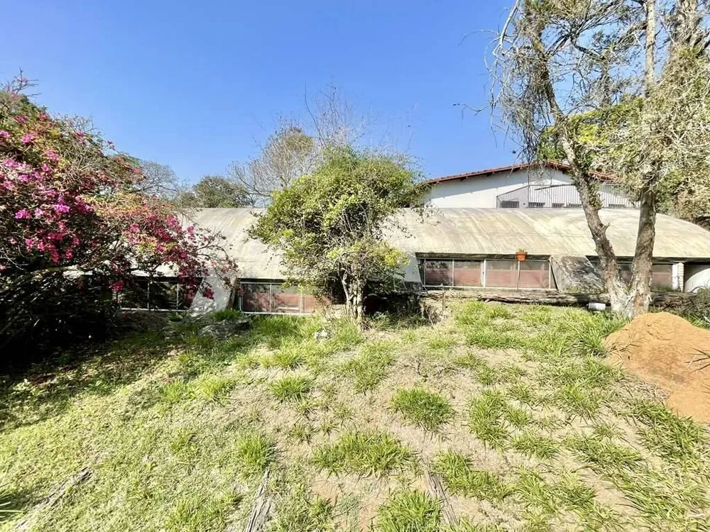 Casa, 4 quartos, 253 m² - Foto 2