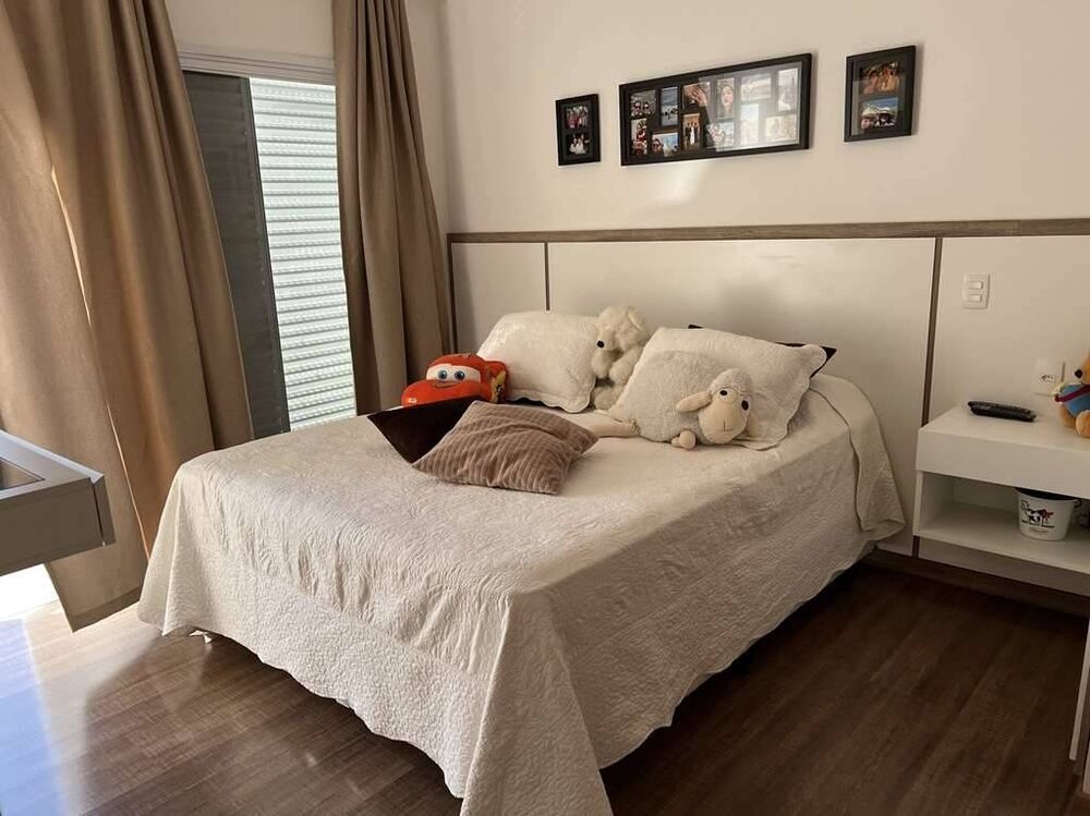 Casa de Condomínio à venda com 4 quartos, 620m² - Foto 4