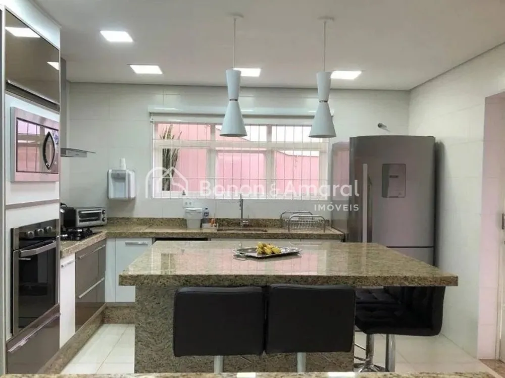 Casa, 5 quartos, 320 m² - Foto 1