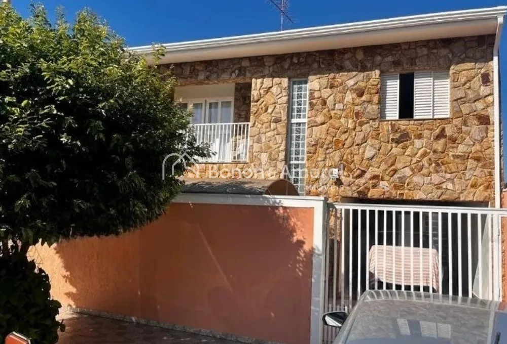 Casa, 3 quartos, 196 m² - Foto 1
