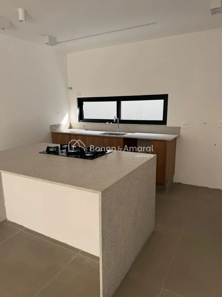 Casa, 3 quartos, 240 m² - Foto 4