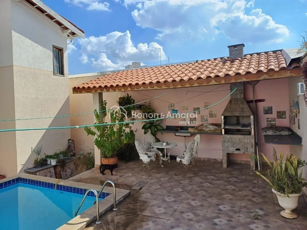 Casa, 4 quartos, 240 m² - Foto 11