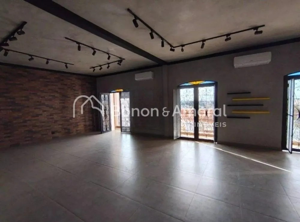 Casa, 3 quartos, 297 m² - Foto 3