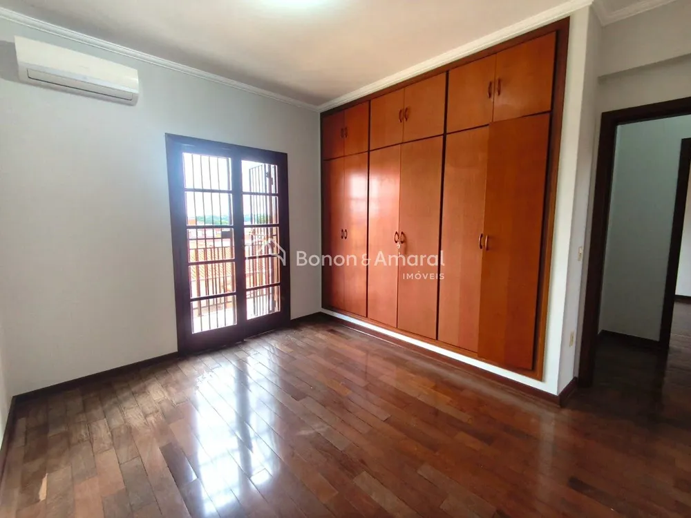 Casa, 5 quartos, 234 m² - Foto 9