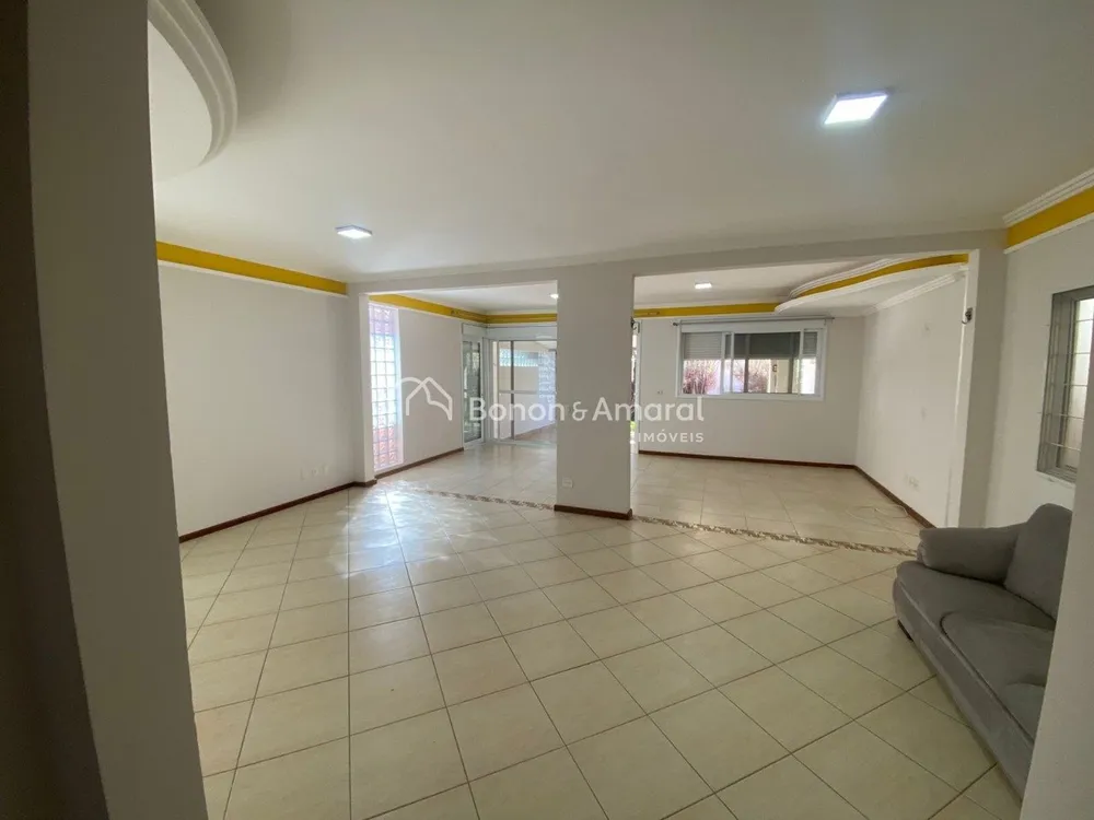 Casa, 4 quartos, 242 m² - Foto 3