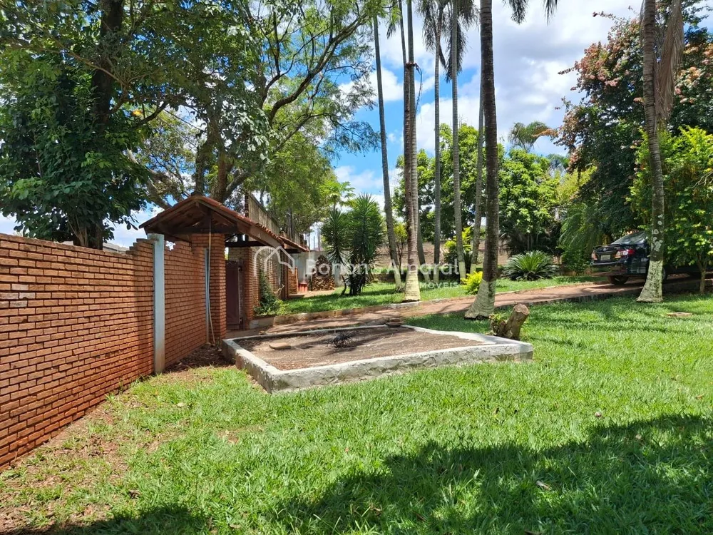 Chácara, 4 quartos, 4 m² - Foto 1
